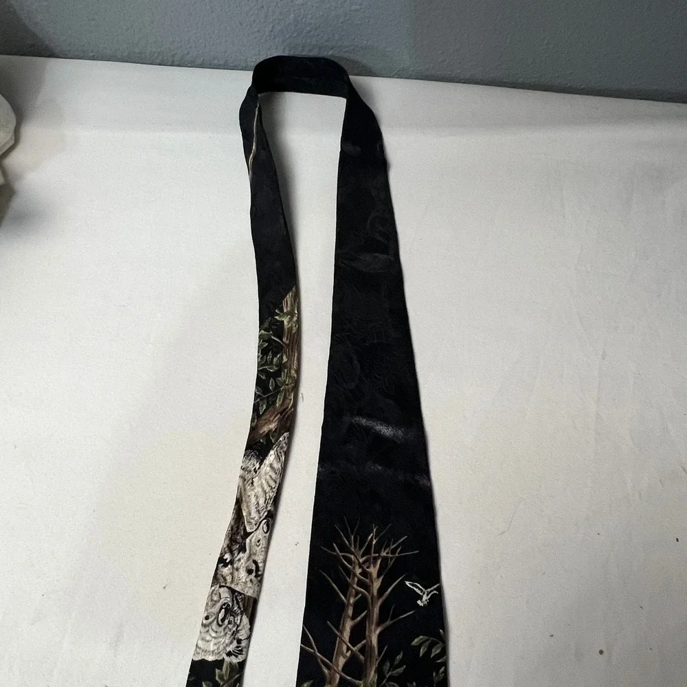 Vintage 1995 Marc Dennis Koala‎ Hang-Out Novelty Silk Necktie Animal Print